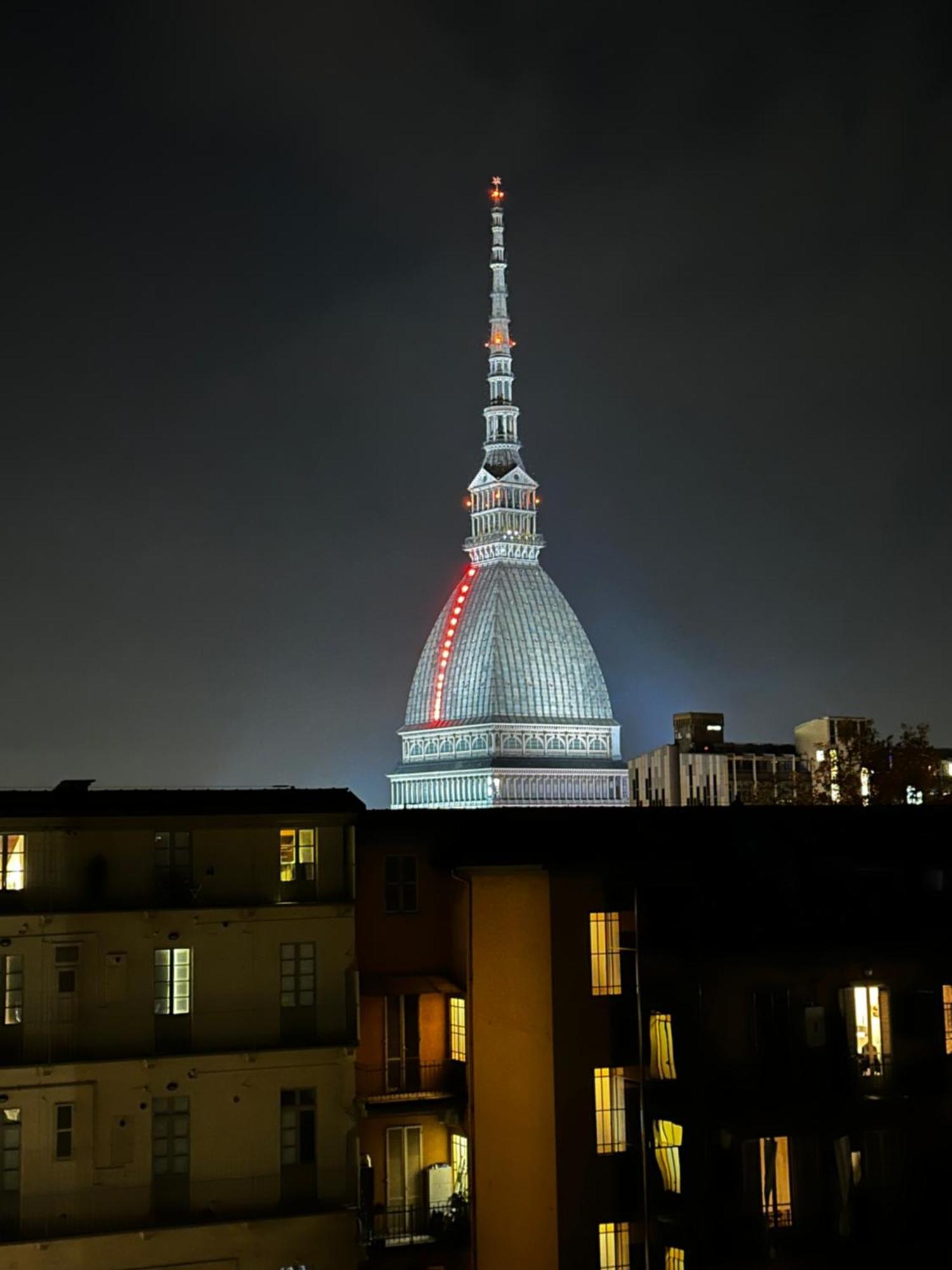 Le Finestre Sulla Mole Apartment Turin Ngoại thất bức ảnh